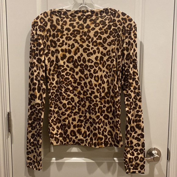 Leopard print button down top - Picture 6 of 6